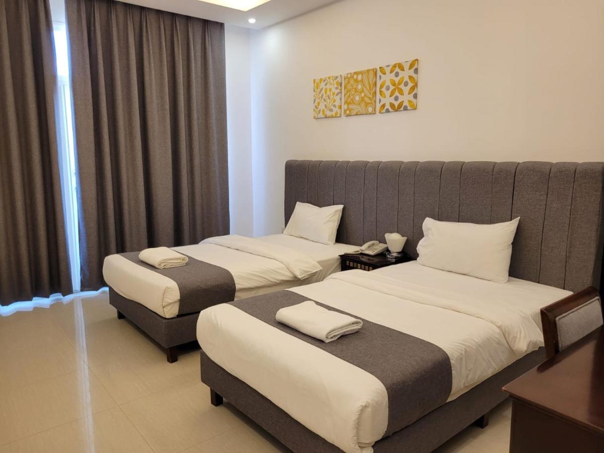 Complex Beach Resort Salalah 3*