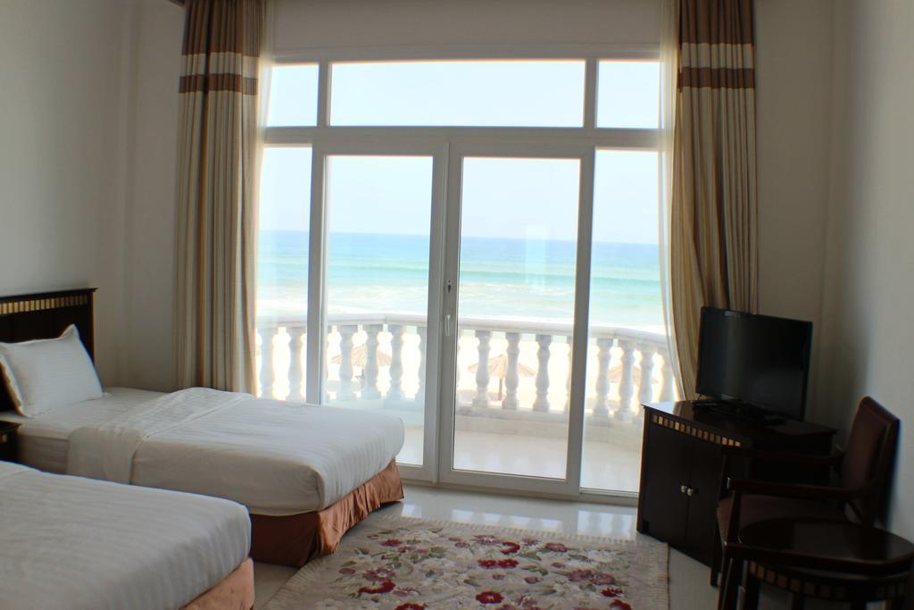 Complex Beach Resort Salalah